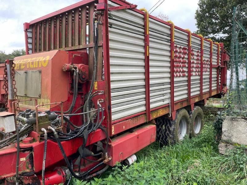 Ladewagen des Typs Supertino CA MEGA 40, Gebrauchtmaschine in JOSSELIN (Bild 2)