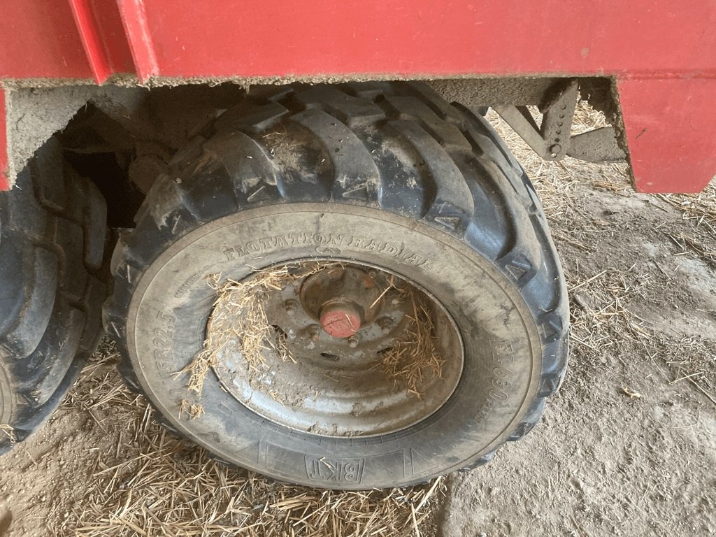 Ladewagen of the type Supertino CA2-70, Gebrauchtmaschine in CINTHEAUX (Picture 5)