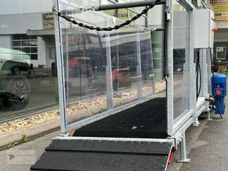 Lagerhalle za tip Sonstige Laufband Pferdelaufband Horsetrainer Neuwertig Vorführlaufband, Gebrauchtmaschine u Gevelsberg (Slika 1)