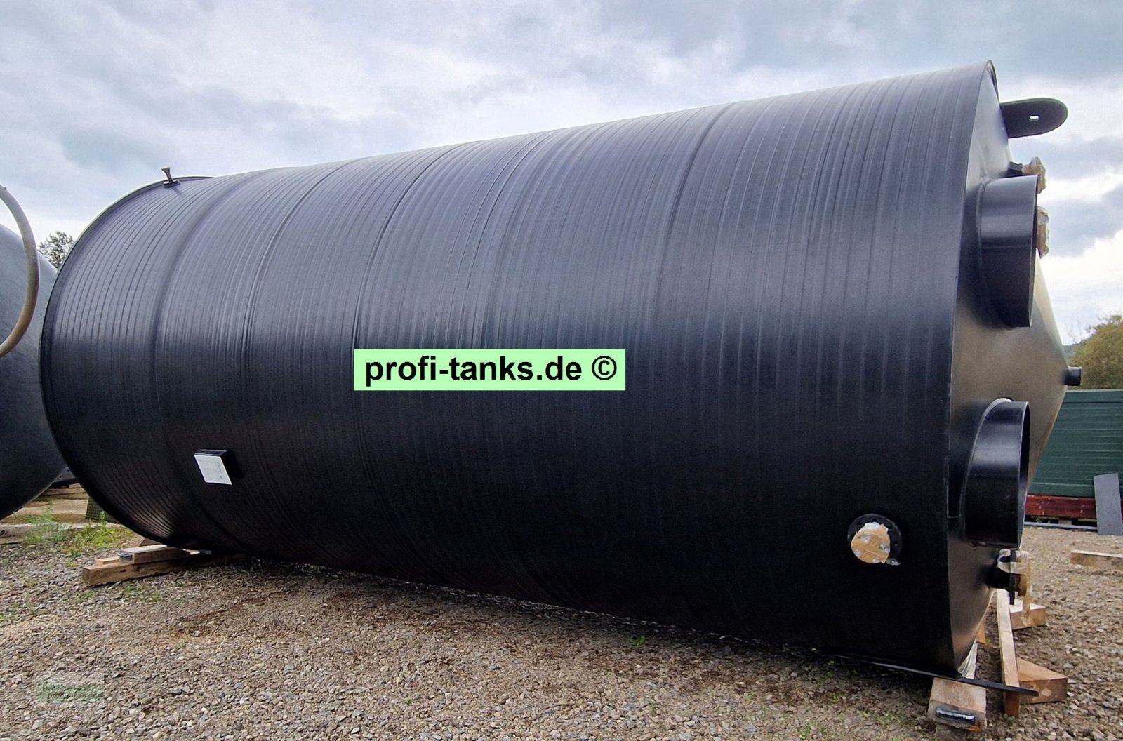Lagertank des Typs Sonstige P432 gebrauchter 39.500 L Kunststofftank PE-100-Tank Wassertank Zisterne Chemietank, Gebrauchtmaschine in Hillesheim (Bild 1)