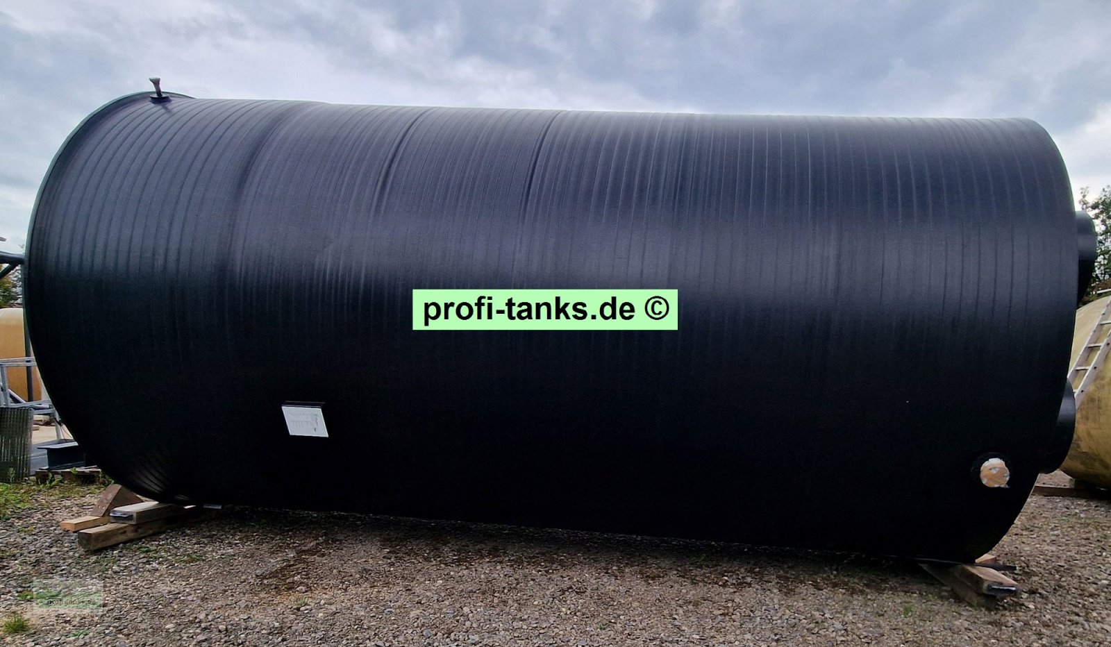 Lagertank des Typs Sonstige P432 gebrauchter 39.500 L Kunststofftank PE-100-Tank Wassertank Zisterne Chemietank, Gebrauchtmaschine in Hillesheim (Bild 2)