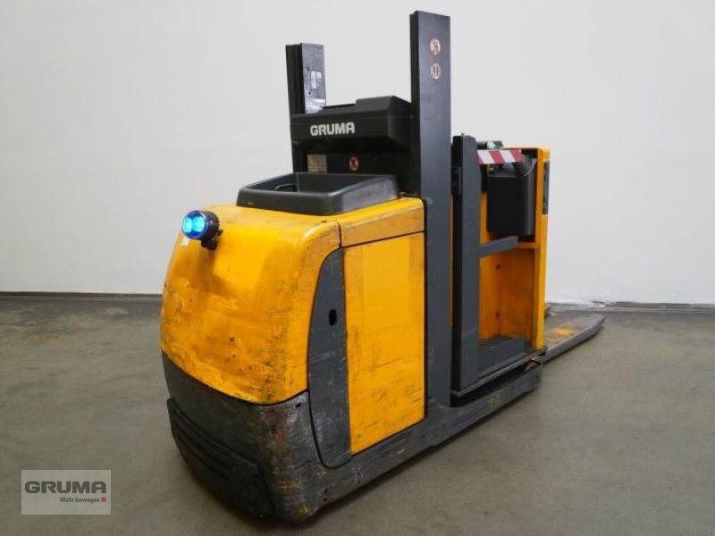 Lagertechnik & Kommissionieren des Typs Jungheinrich EKS110Z100, Gebrauchtmaschine in Friedberg-Derching (Bild 1)