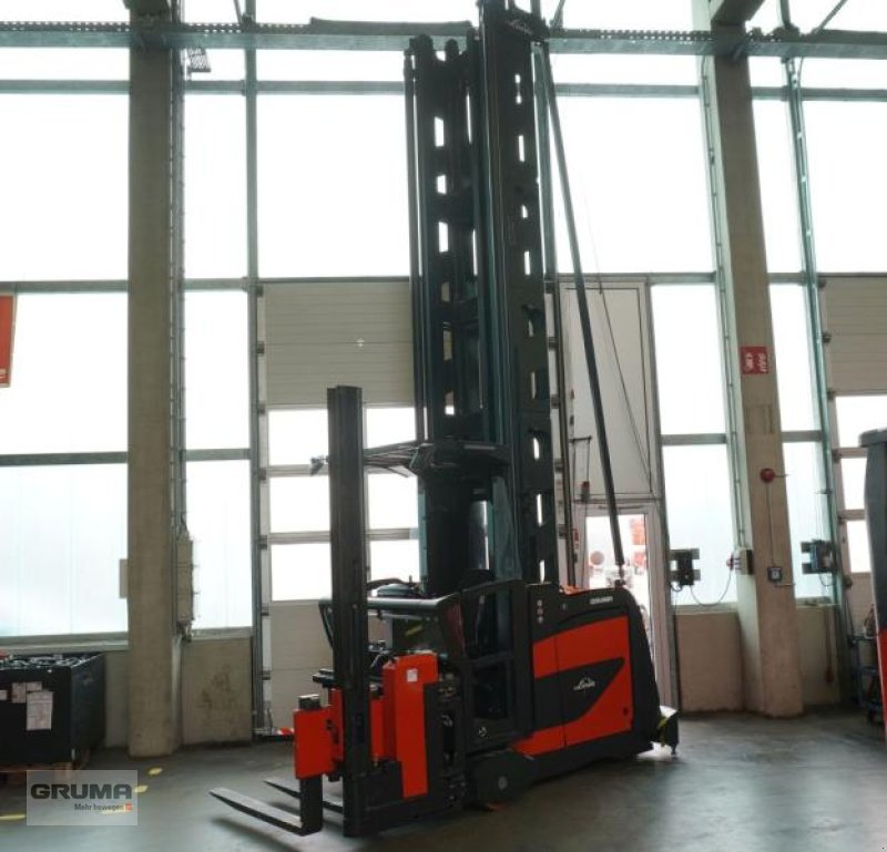 Lagertechnik & Kommissionieren типа Linde K-Schwenkschubgabel 011, Gebrauchtmaschine в Friedberg-Derching (Фотография 1)