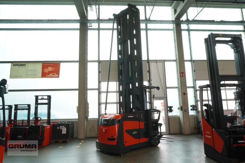 Lagertechnik & Kommissionieren типа Linde K-Schwenkschubgabel 011, Gebrauchtmaschine в Friedberg-Derching (Фотография 2)