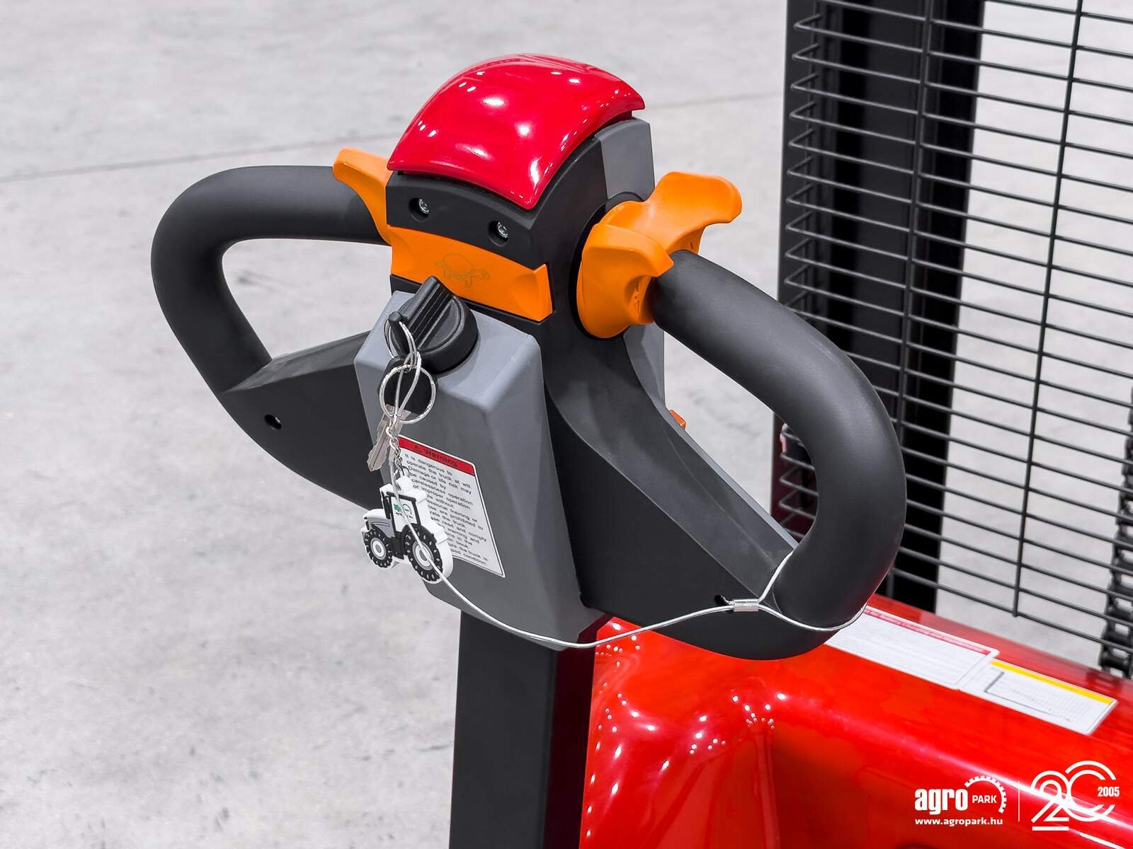 Lagertechnik & Stapeln типа Heli 1,2 ton Li-ion electric pedestrian pallet stacker with 3 meter lift, Gebrauchtmaschine в Csengele (Фотография 17)