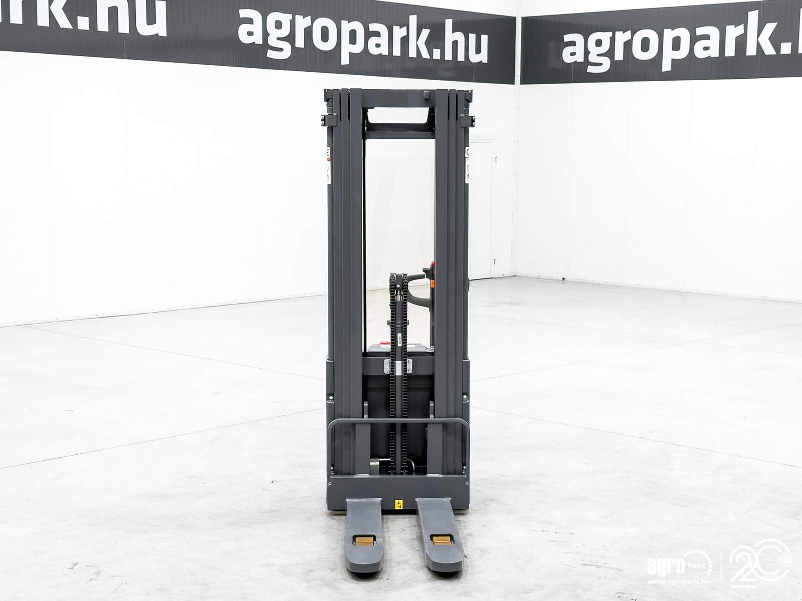 Lagertechnik & Stapeln типа Heli 1,6 ton high-performance Li-ion electric pedestrian pallet stacker stacker with 5 meter lift, Gebrauchtmaschine в Csengele (Фотография 9)