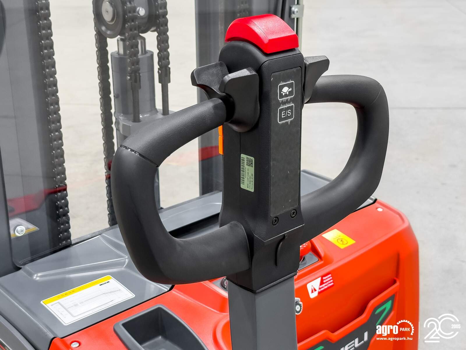 Lagertechnik & Stapeln типа Heli 1,6 ton high-performance Li-ion electric pedestrian pallet stacker stacker with 5 meter lift, Gebrauchtmaschine в Csengele (Фотография 27)