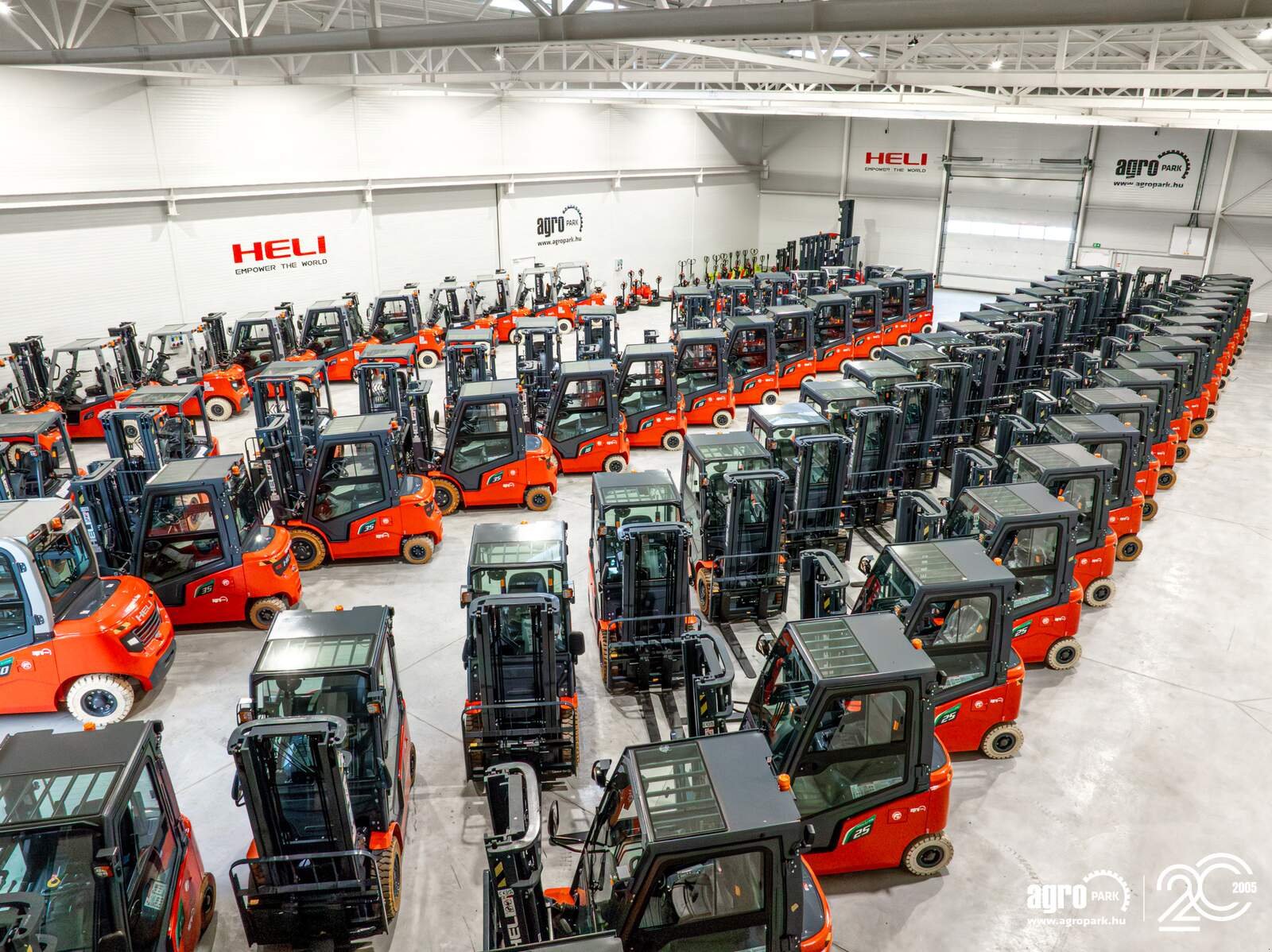 Lagertechnik & Stapeln типа Heli 2 ton heavy duty Li-ion electric pedestrian pallet stacker with 3,3 meter lift, Gebrauchtmaschine в Csengele (Фотография 7)