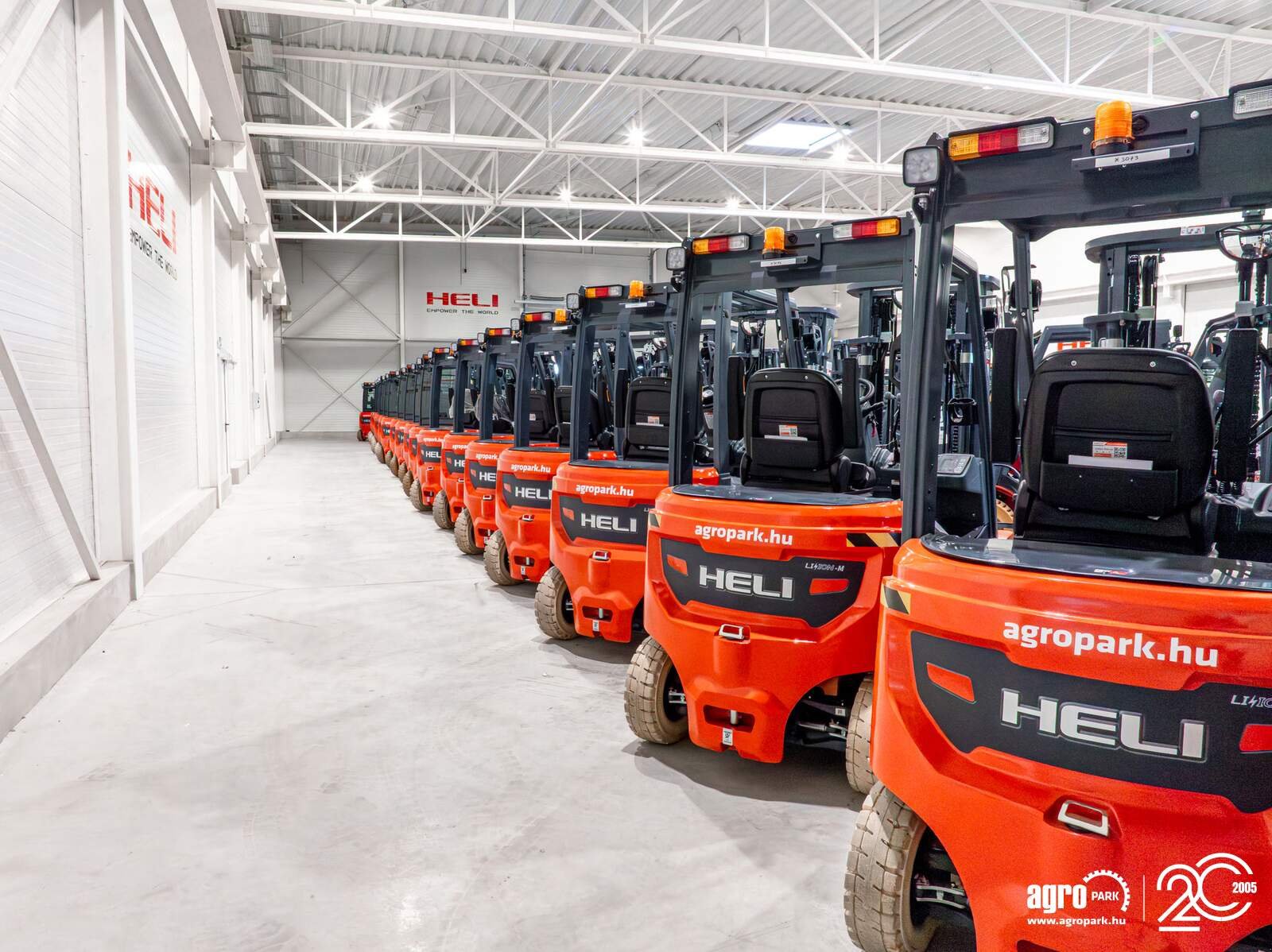 Lagertechnik & Stapeln типа Heli 2 ton heavy duty Li-ion electric pedestrian pallet stacker with 3,3 meter lift, Gebrauchtmaschine в Csengele (Фотография 8)