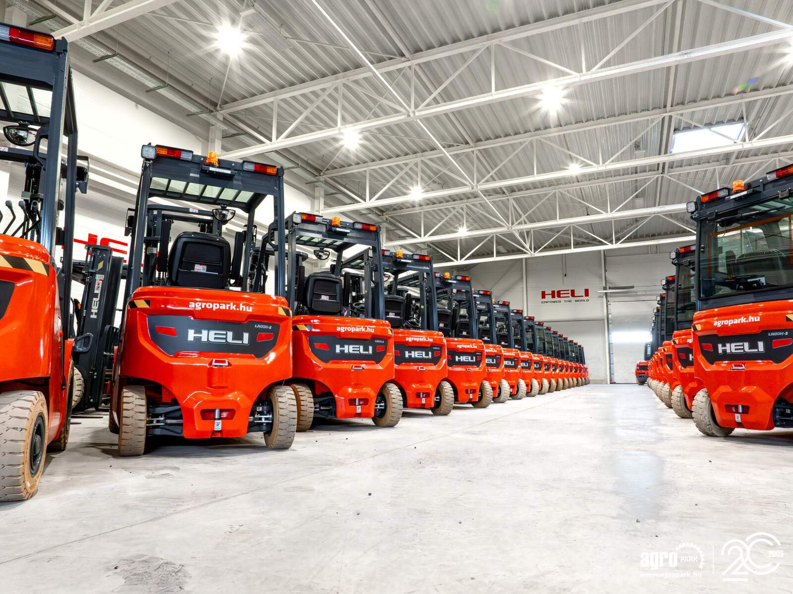 Lagertechnik & Stapeln типа Heli 2 ton heavy duty Li-ion electric pedestrian pallet stacker with 3,3 meter lift, Gebrauchtmaschine в Csengele (Фотография 10)