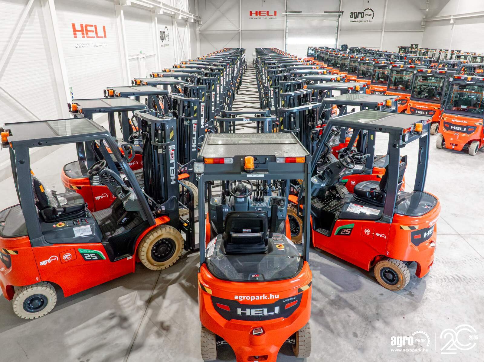 Lagertechnik & Stapeln типа Heli 2 ton heavy duty Li-ion electric pedestrian pallet stacker with 3,3 meter lift, Gebrauchtmaschine в Csengele (Фотография 15)