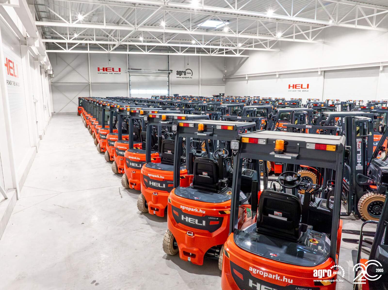 Lagertechnik & Stapeln типа Heli 2 ton heavy duty Li-ion electric pedestrian pallet stacker with 3,3 meter lift, Gebrauchtmaschine в Csengele (Фотография 17)