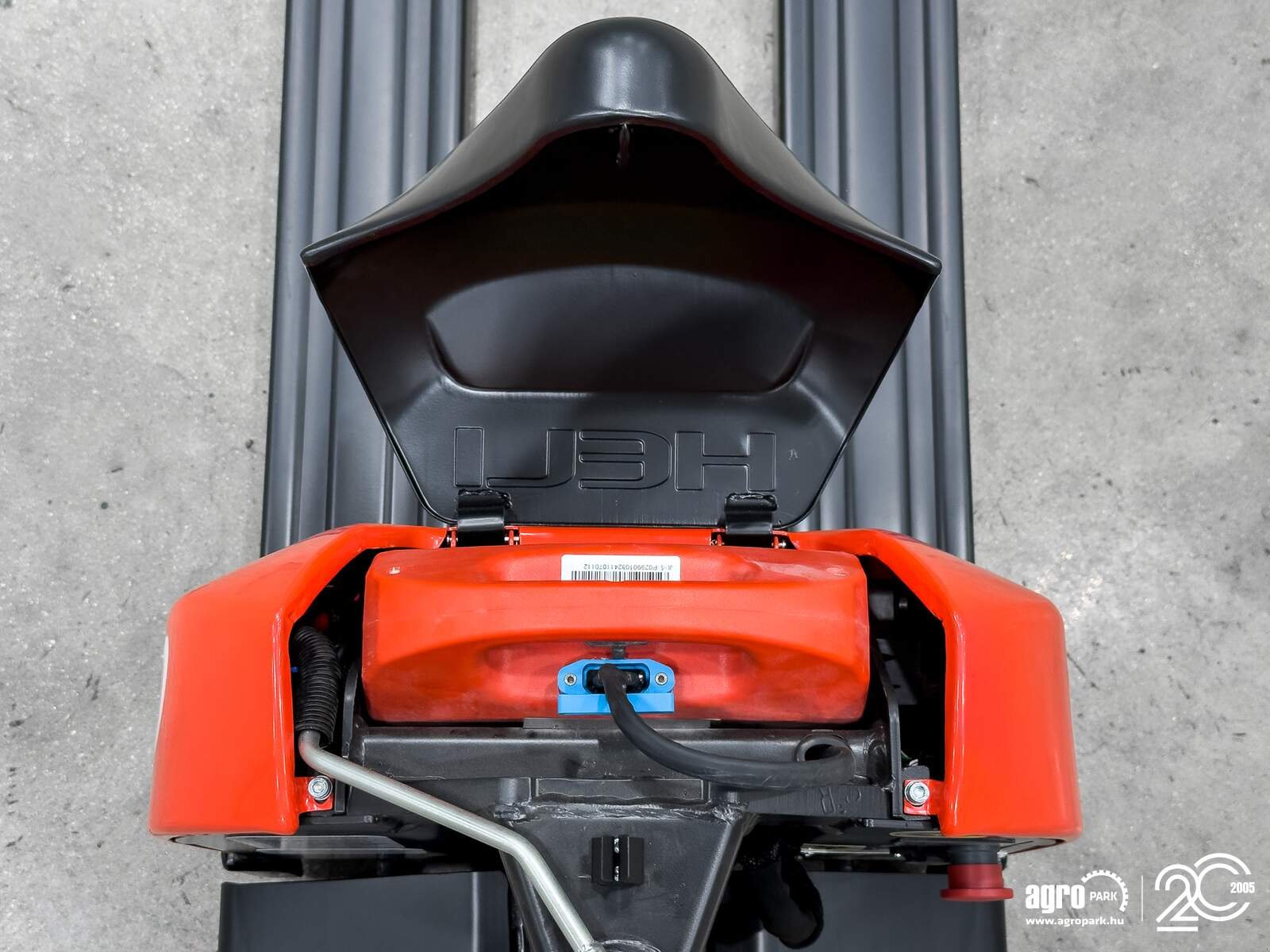 Lagertechnik & Stapeln типа Heli 2 ton Li-ion electric pedestrian pallet truck, Gebrauchtmaschine в Csengele (Фотография 14)