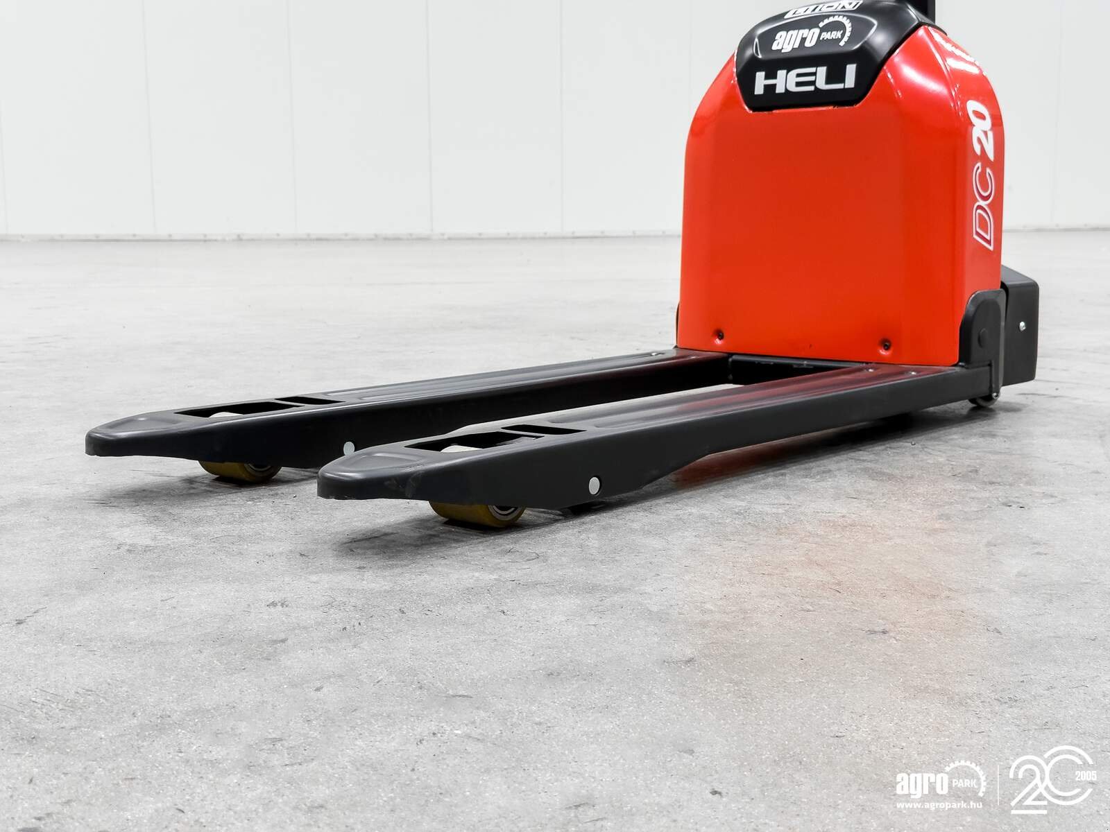 Lagertechnik & Stapeln типа Heli 2 ton Li-ion electric pedestrian pallet truck, Gebrauchtmaschine в Csengele (Фотография 22)
