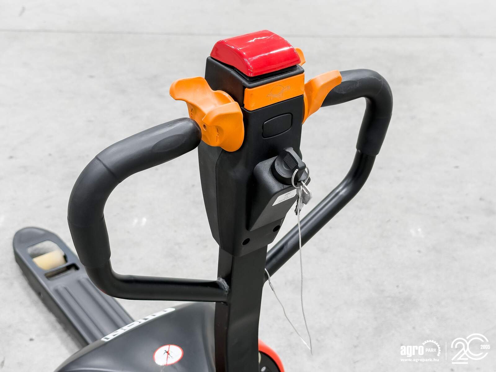 Lagertechnik & Stapeln типа Heli 2 ton Li-ion electric pedestrian pallet truck, Gebrauchtmaschine в Csengele (Фотография 25)