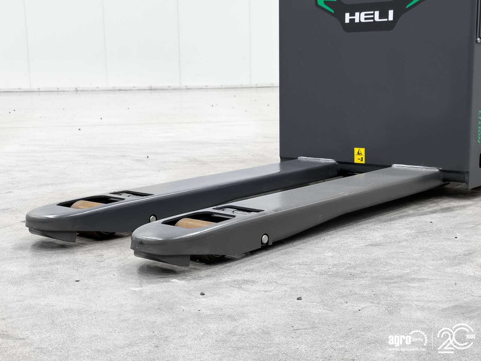 Lagertechnik & Stapeln типа Heli CBD20-C2LIH 2 ton high-performance Li-ion electric pedestrian pallet truck, Gebrauchtmaschine в Csengele (Фотография 15)