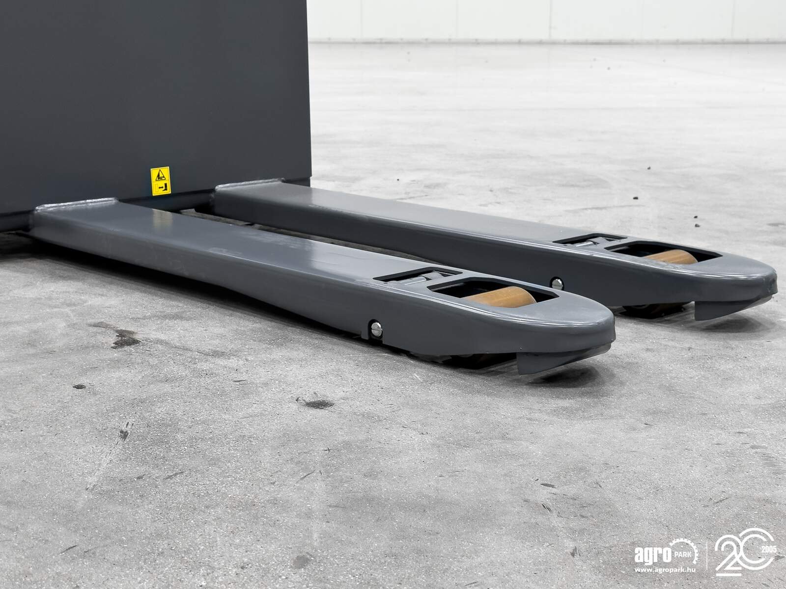 Lagertechnik & Stapeln типа Heli CBD20-C2LIH 2 ton high-performance Li-ion electric pedestrian pallet truck, Gebrauchtmaschine в Csengele (Фотография 16)