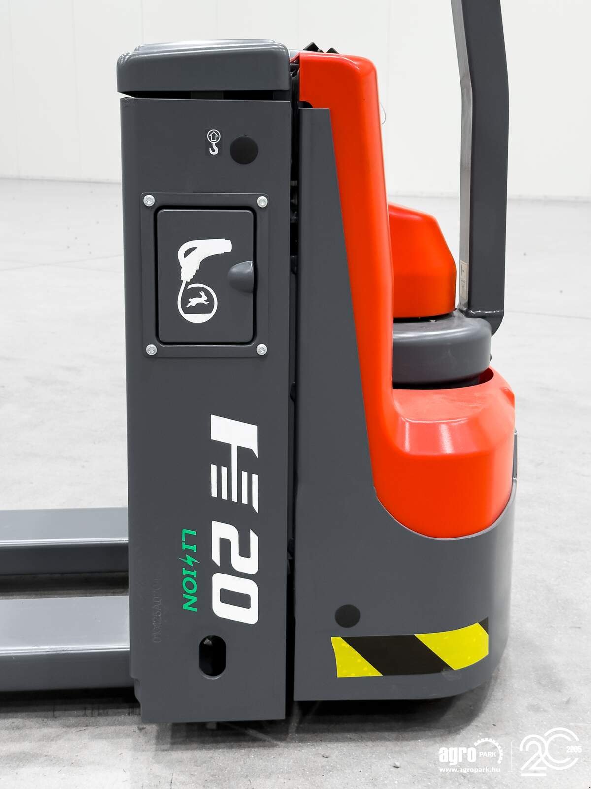 Lagertechnik & Stapeln типа Heli CBD20-C2LIH 2 ton high-performance Li-ion electric pedestrian pallet truck, Gebrauchtmaschine в Csengele (Фотография 17)