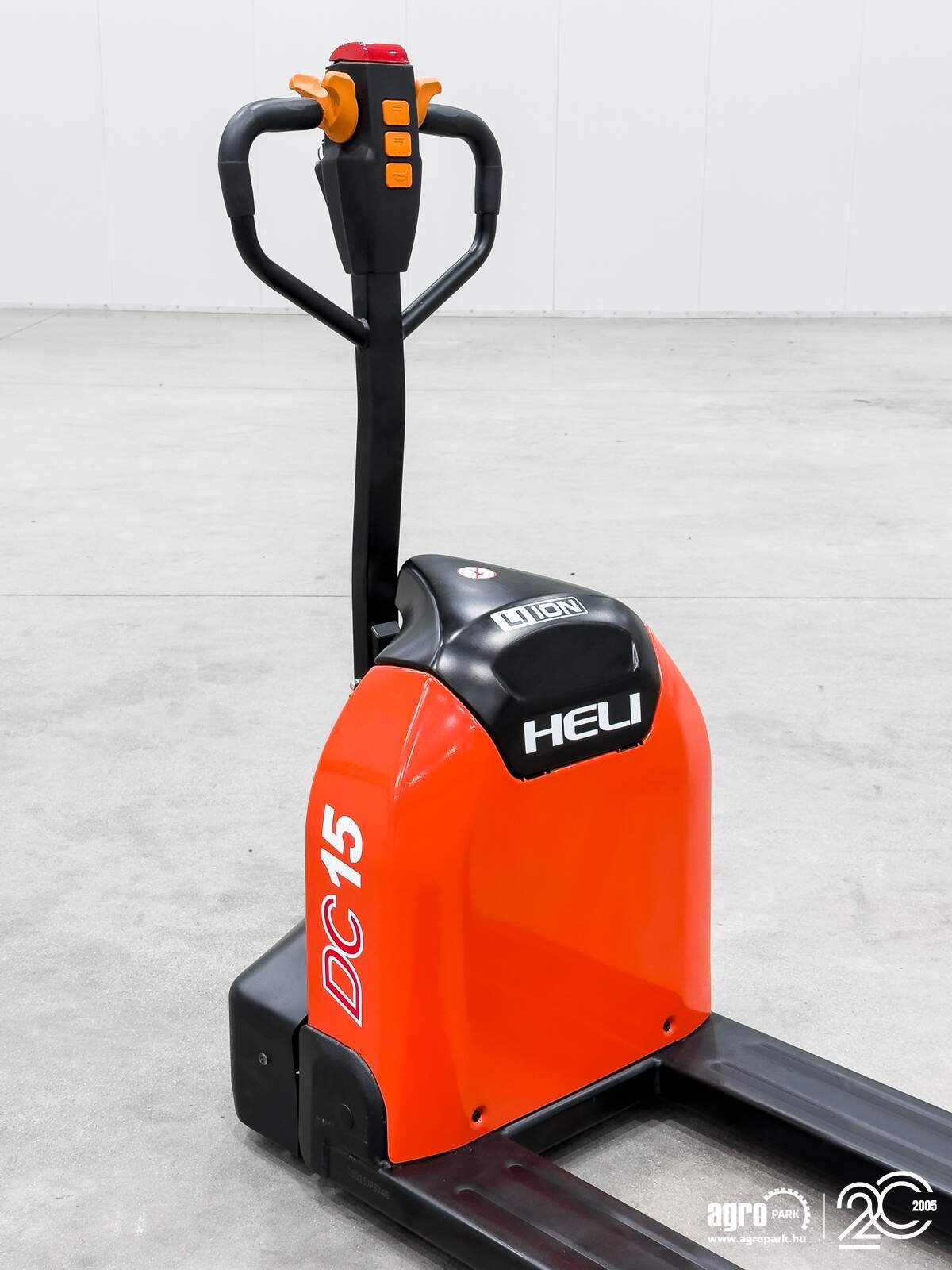 Lagertechnik & Stapeln типа Heli electric pallet truck with lithium-ion battery, 1500 kg load capacity, Gebrauchtmaschine в Csengele (Фотография 12)