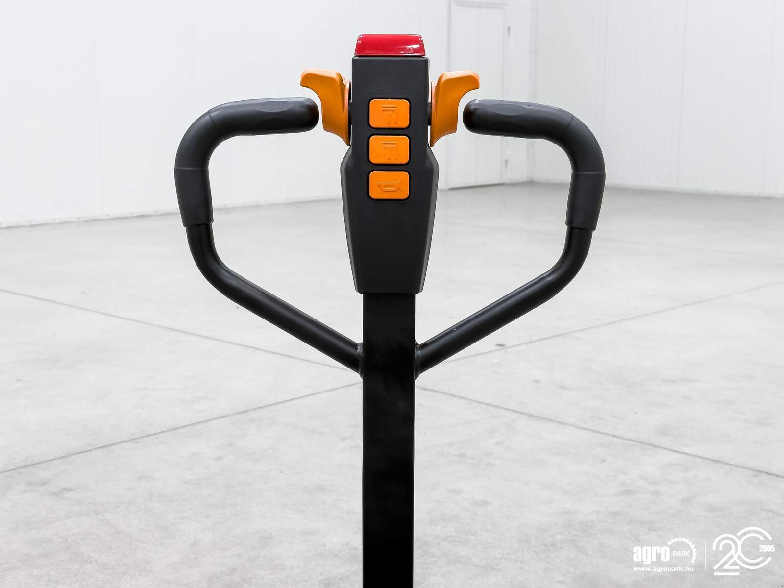 Lagertechnik & Stapeln типа Heli electric pallet truck with lithium-ion battery, 1500 kg load capacity, Gebrauchtmaschine в Csengele (Фотография 14)