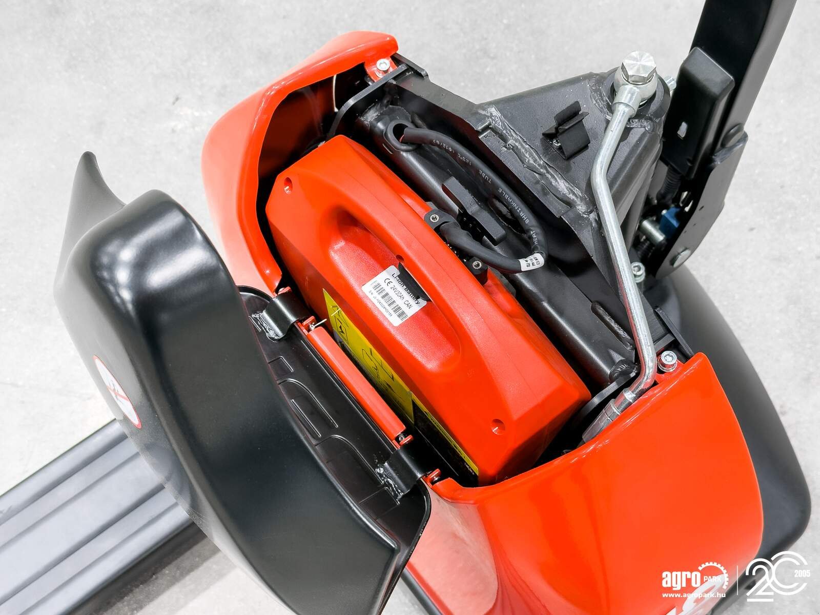 Lagertechnik & Stapeln типа Heli electric pallet truck with lithium-ion battery, 1500 kg load capacity, Gebrauchtmaschine в Csengele (Фотография 24)