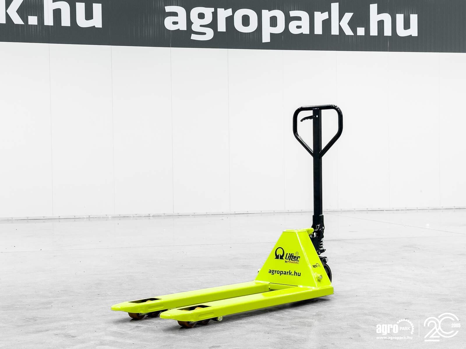 Lagertechnik & Stapeln типа Pramac GS25 2.500 kg lifting capacity, Made in Italy, premium and hydraulic pallet trucks, Gebrauchtmaschine в Csengele (Фотография 2)