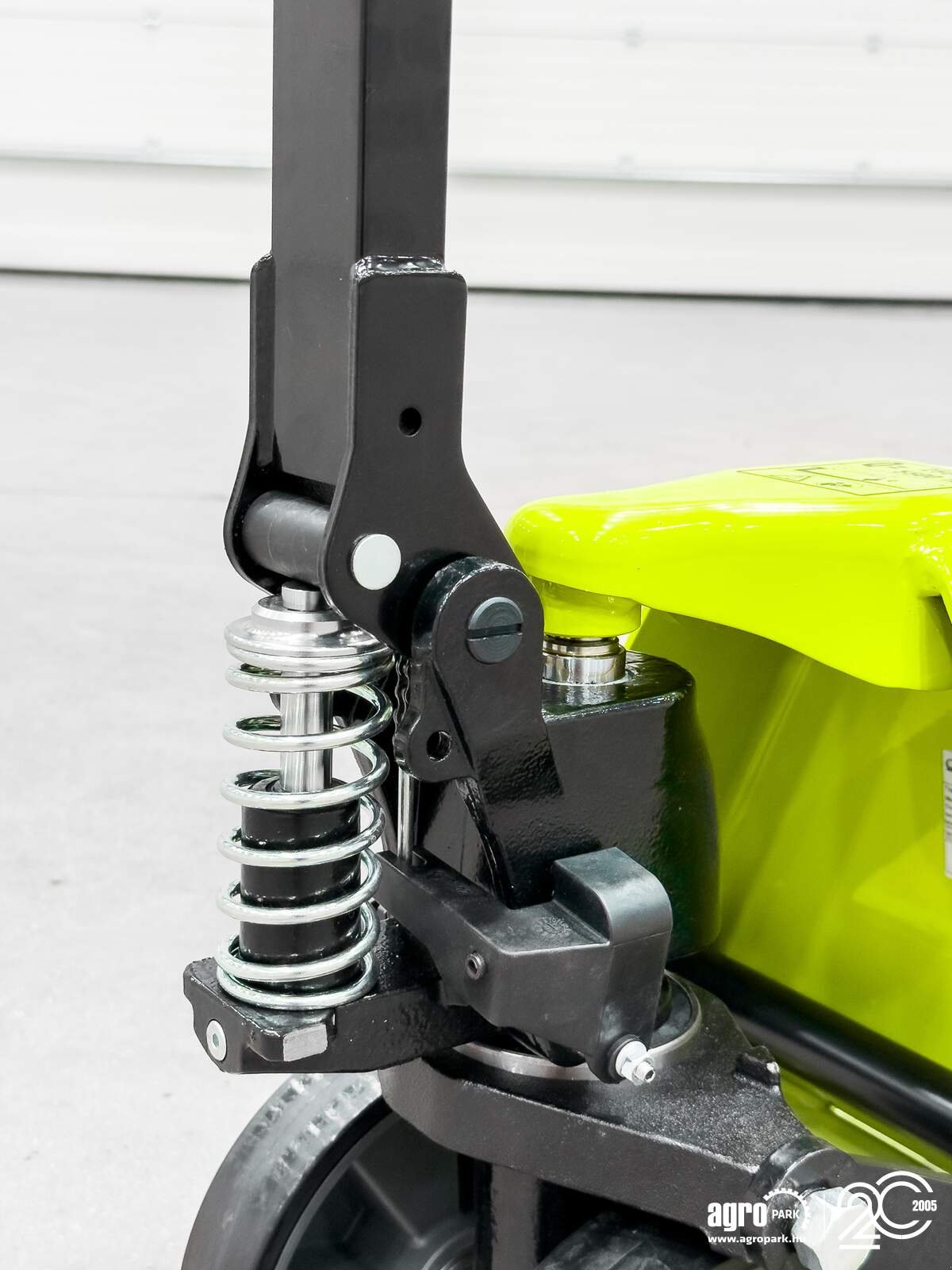 Lagertechnik & Stapeln типа Pramac GS25 2.500 kg lifting capacity, Made in Italy, premium and hydraulic pallet trucks, Gebrauchtmaschine в Csengele (Фотография 24)