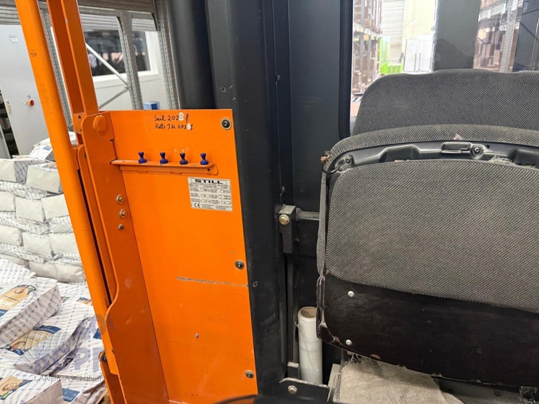 Lagertechnik & Stapeln typu Still Still Elektro Schmalgangstapler MX X TE mit Schwenkhubgabel, Gebrauchtmaschine v Schutterzell (Obrázek 12)
