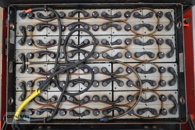 Lagertechnik & Transportieren типа Linde P 250 SWB 127-05, Gebrauchtmaschine в Friedberg-Derching (Фотография 1)