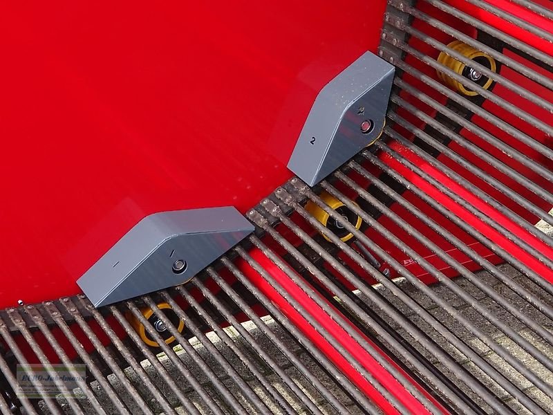 Lagertechnik des Typs EURO-Jabelmann Kartoffelreiniger KRS 2000 für Frontlader, NEU, Neumaschine in Itterbeck (Bild 24)
