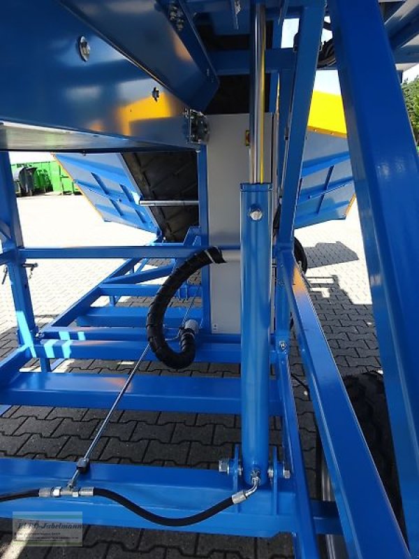 Lagertechnik des Typs EURO-Jabelmann Sturzbunker V 45120, Spiralenterder, Siebband, Kistenfüller, NEU, Neumaschine in Itterbeck (Bild 26)