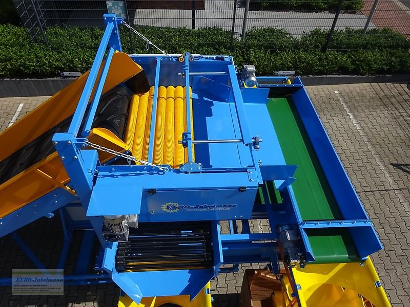 Lagertechnik des Typs EURO-Jabelmann Sturzbunker V 45120, Spiralenterder, Siebband, Kistenfüller, NEU, Neumaschine in Itterbeck (Bild 18)