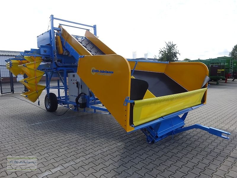 Lagertechnik des Typs EURO-Jabelmann Sturzbunker V 45120, Spiralenterder, Siebband, Kistenfüller, NEU, Neumaschine in Itterbeck (Bild 3)