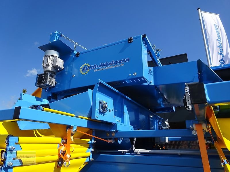 Lagertechnik des Typs EURO-Jabelmann Sturzbunker V 45120, Spiralenterder, Siebband, Kistenfüller, NEU, Neumaschine in Itterbeck (Bild 17)