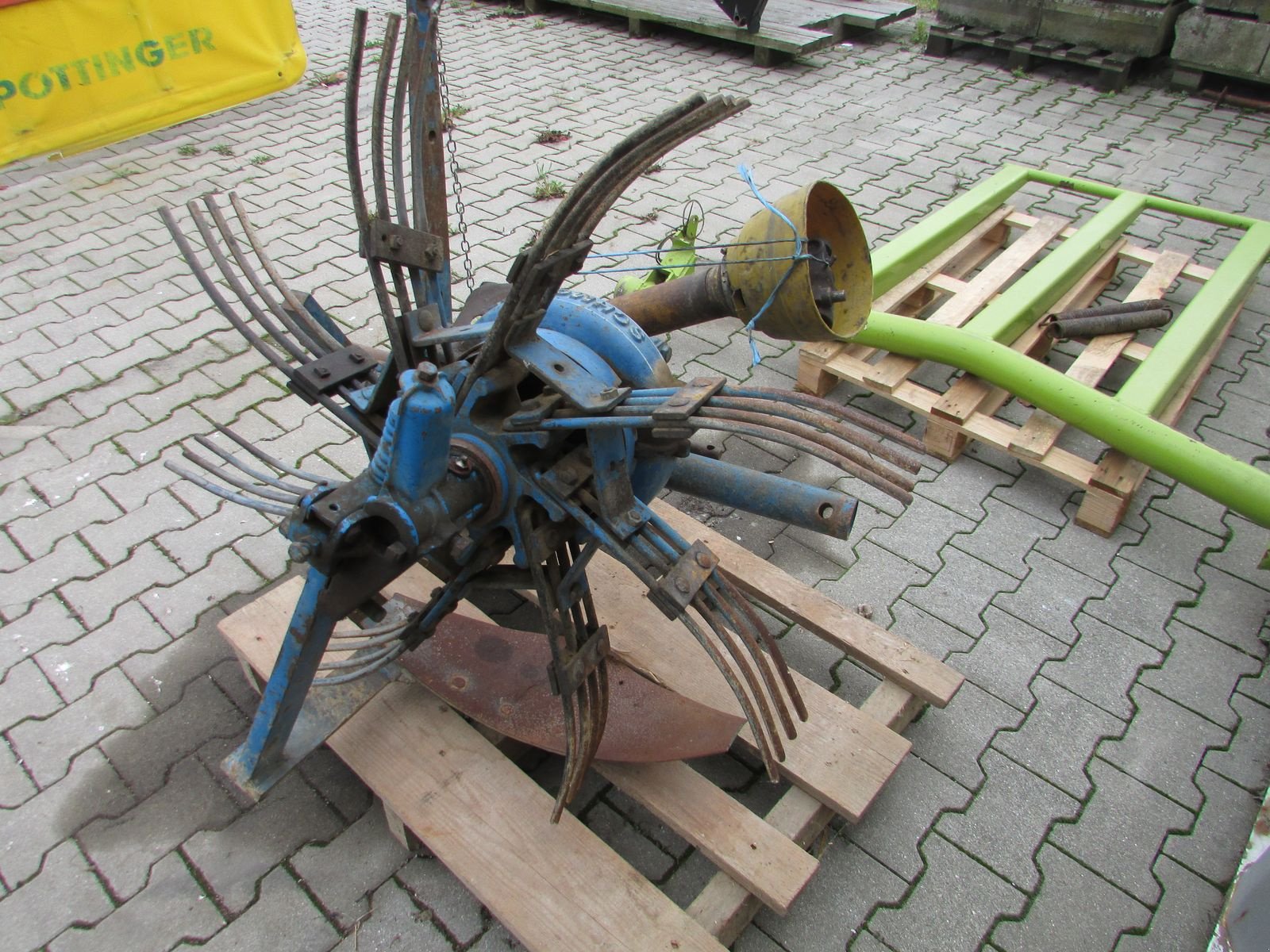 Lagertechnik του τύπου Sonstige Schmotzer Kartoffelroder, Gebrauchtmaschine σε Saxen (Φωτογραφία 4)