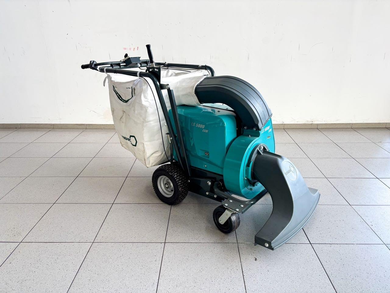 Laubsauggerät & Blasgerät Türe ait Cramer Remarc LS 5000 ESW, Gebrauchtmaschine içinde Beckum (resim 3)