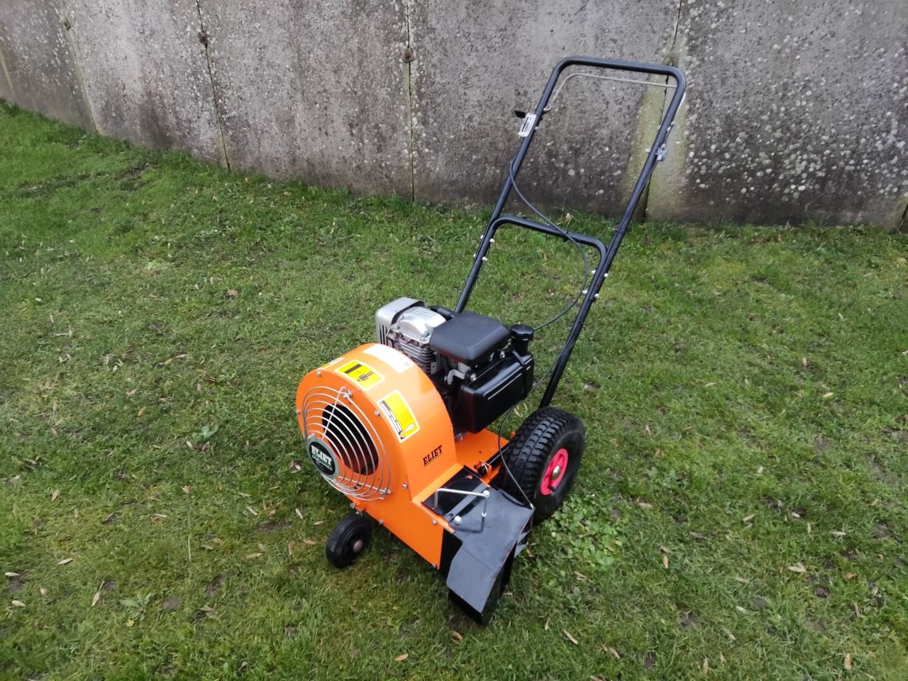 Laubsauggerät & Blasgerät a típus Eliet BL360, Gebrauchtmaschine ekkor: Klarenbeek (Kép 1)