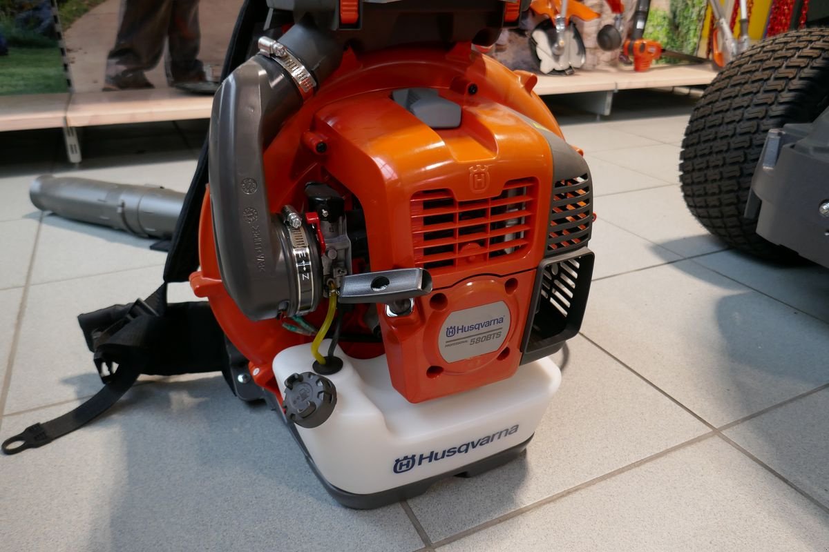 Laubsauggerät & Blasgerät des Typs Husqvarna 580 BTS, Gebrauchtmaschine in Villach (Bild 2)