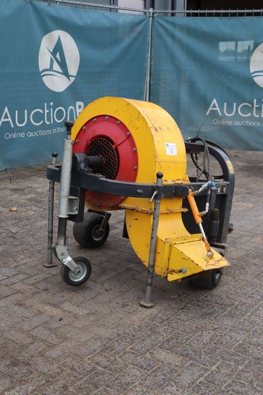 Laubsauggerät & Blasgerät типа Sonstige KWH 2051 PTO, Gebrauchtmaschine в Antwerpen (Фотография 8)