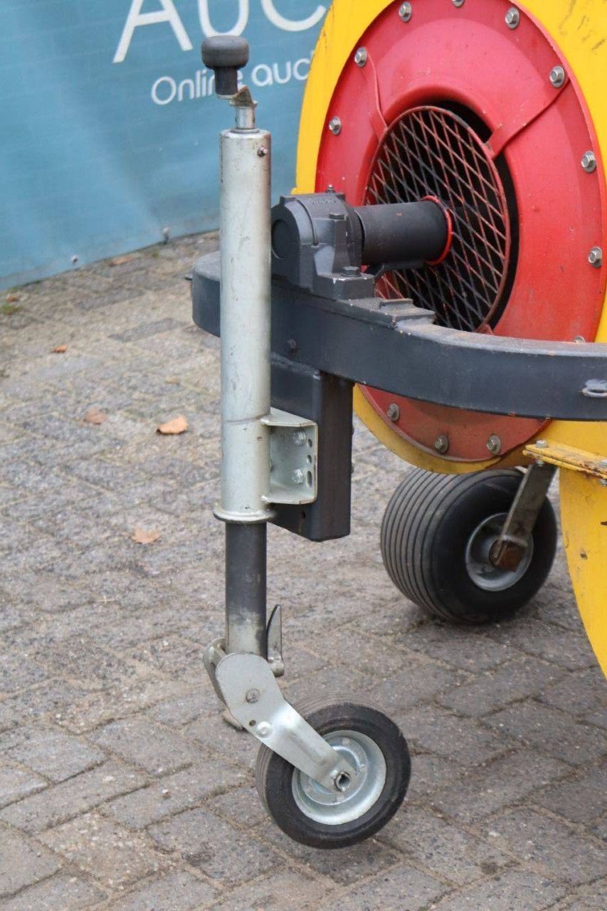 Laubsauggerät & Blasgerät типа Sonstige KWH 2051 PTO, Gebrauchtmaschine в Antwerpen (Фотография 9)