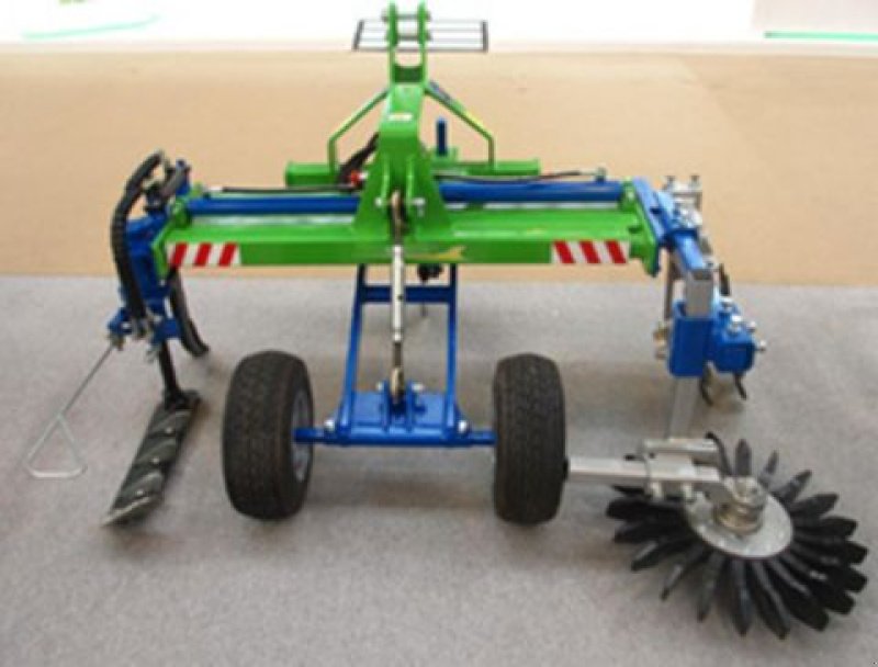 Laubschneider of the type Conpexim Geräteträger div Breiten, Neumaschine in Apetlon (Picture 3)