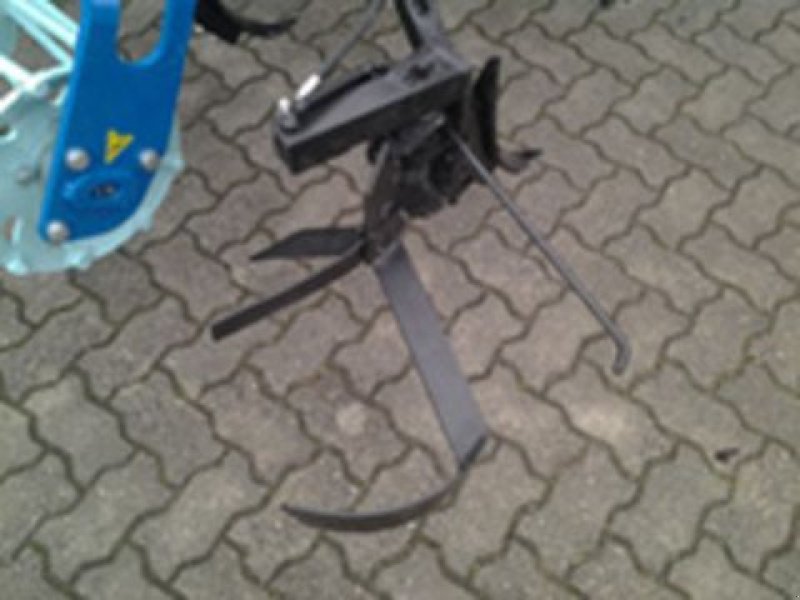 Laubschneider of the type Conpexim Geräteträger div Breiten, Neumaschine in Apetlon (Picture 7)