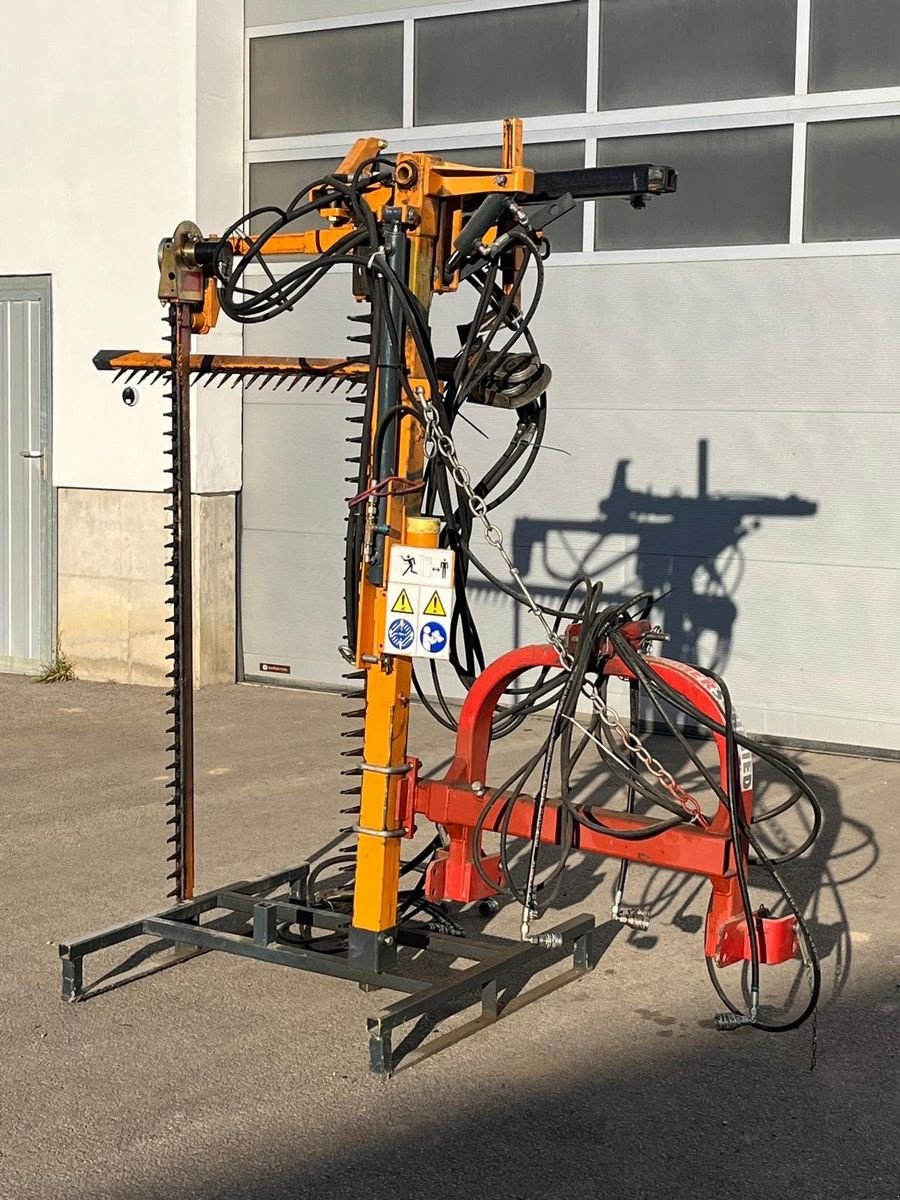 Laubschneider типа Pellenc Überzeilenlaubschneider, Gebrauchtmaschine в Starrein (Фотография 1)