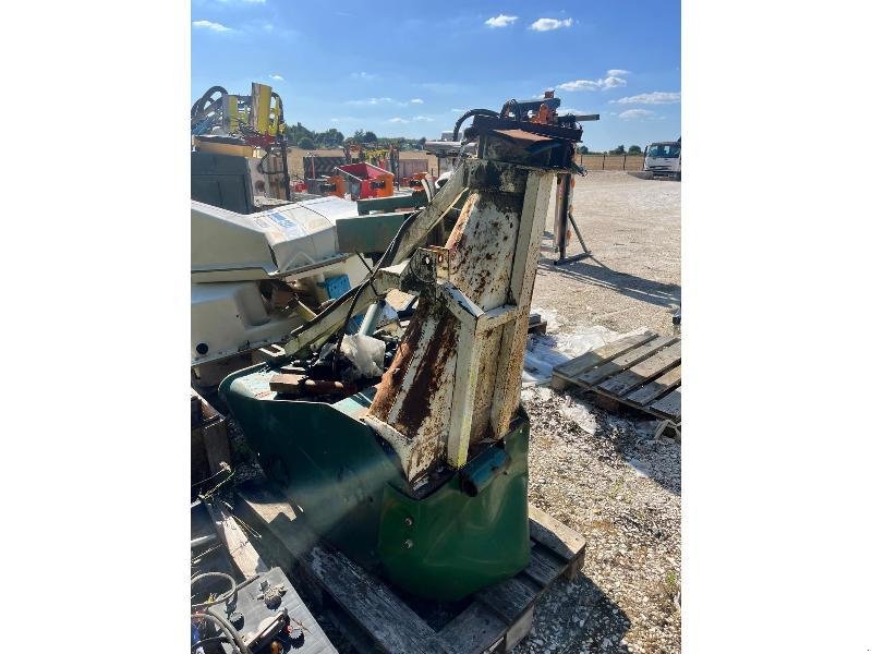 Laubschneider типа Sonstige ER60, Gebrauchtmaschine в BRAY en Val (Фотография 2)