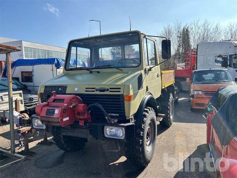 Benz Unimog 424, Gebrauchtmaschine, Baujahr: 1983 (Bild 1) LKW des Typs Benz Unimog 424, Gebrauchtmaschine in Düsseldorf (Bild 1)