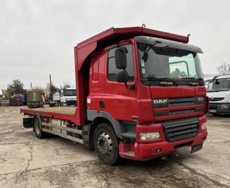 LKW tipa DAF 4X2 PLATEAU PORTE MATERIEL, Gebrauchtmaschine u Bourron Marlotte (Slika 2)
