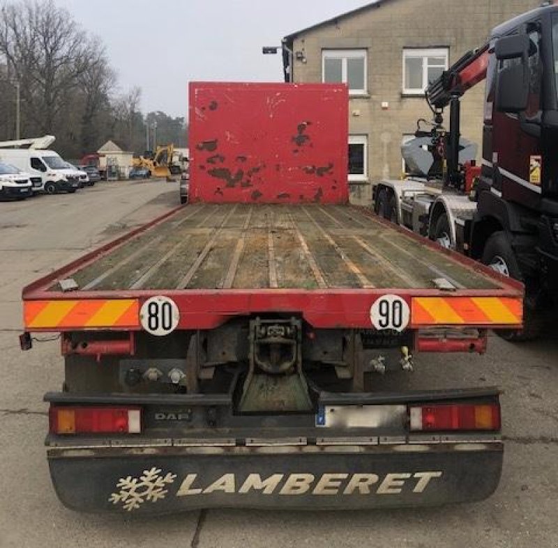 LKW des Typs DAF 4X2 PLATEAU PORTE MATERIEL, Gebrauchtmaschine in Bourron Marlotte (Bild 8)