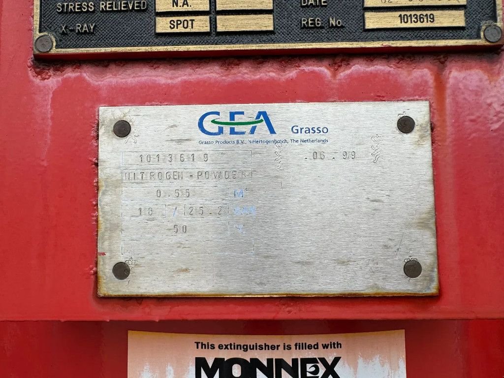 LKW des Typs DAF 55 230ATI **NITROGEN POWDER FIRETRUCK-TOPSHAPE**, Gebrauchtmaschine in Kessel (Bild 7)