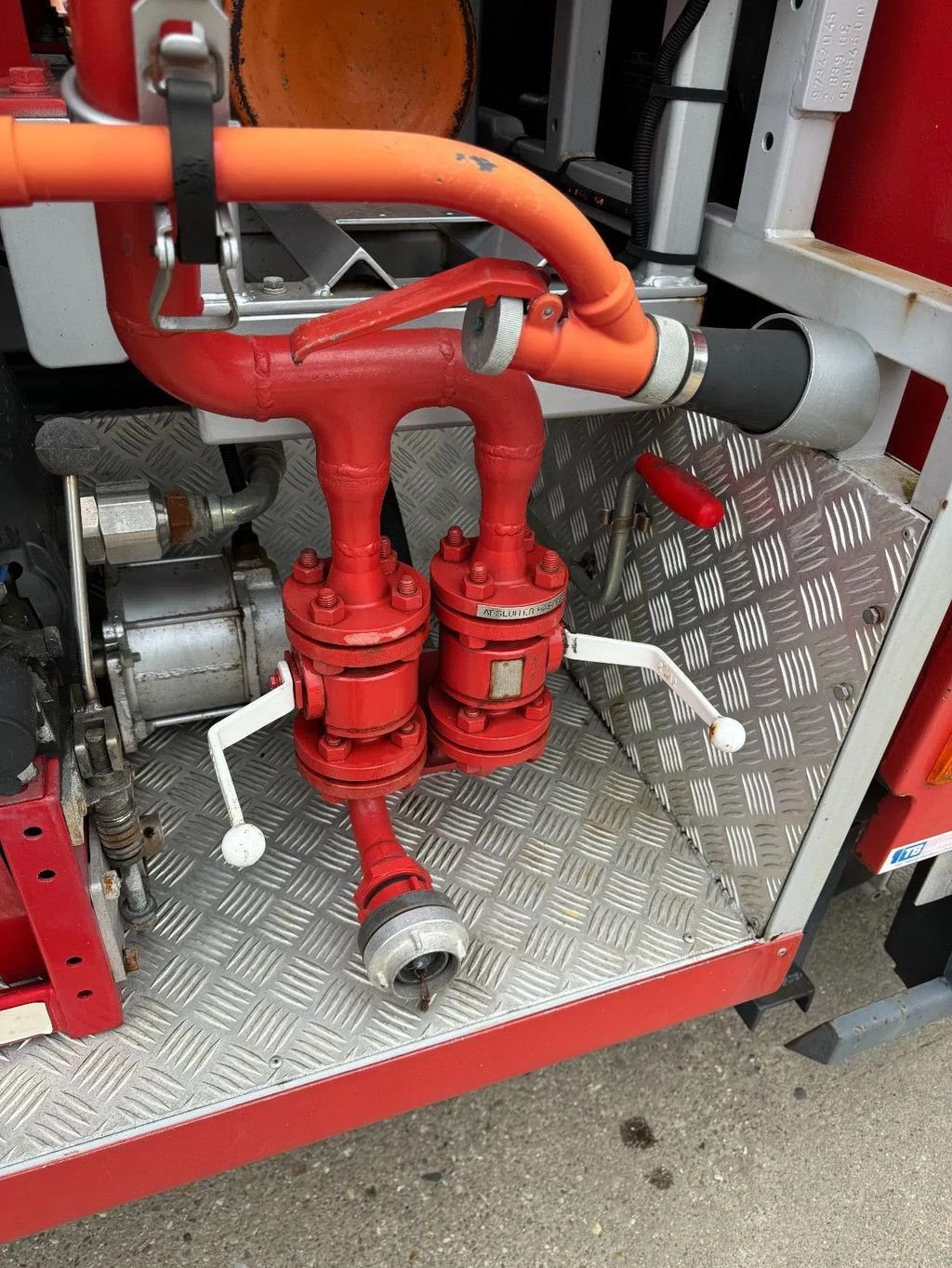 LKW des Typs DAF 55 230ATI **NITROGEN POWDER FIRETRUCK-TOPSHAPE**, Gebrauchtmaschine in Kessel (Bild 9)