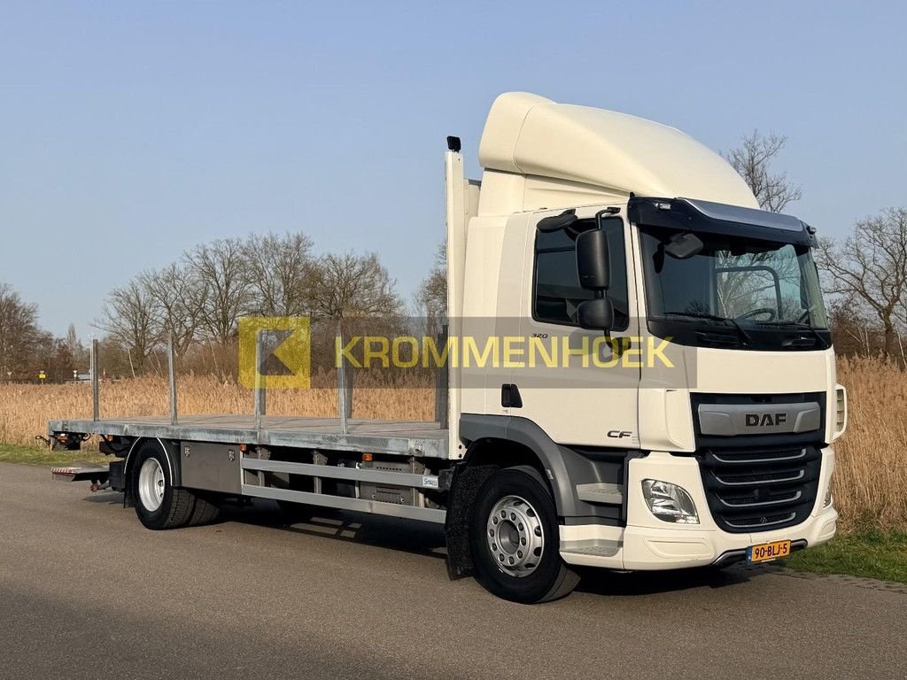 LKW du type DAF CF 320 FA, Gebrauchtmaschine en Apeldoorn (Photo 1)